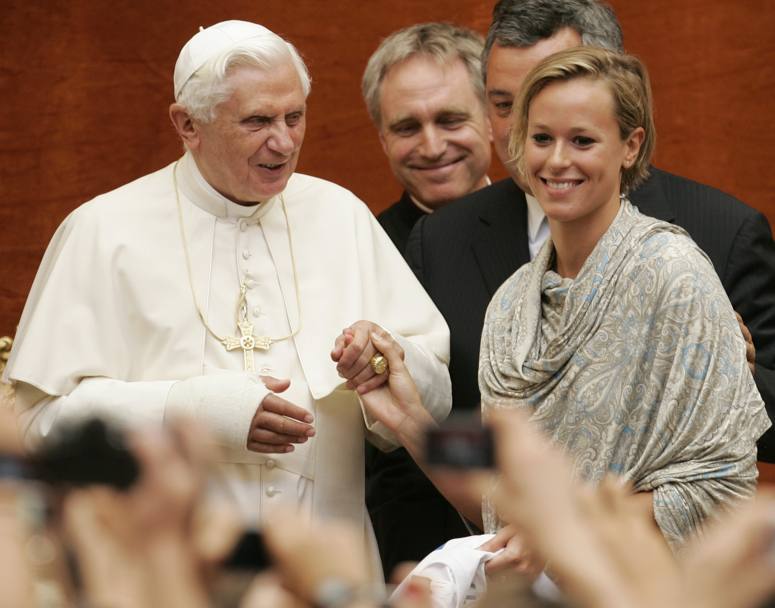 2009 In udinza speciale da Papa Benedetto XVI (Ap)